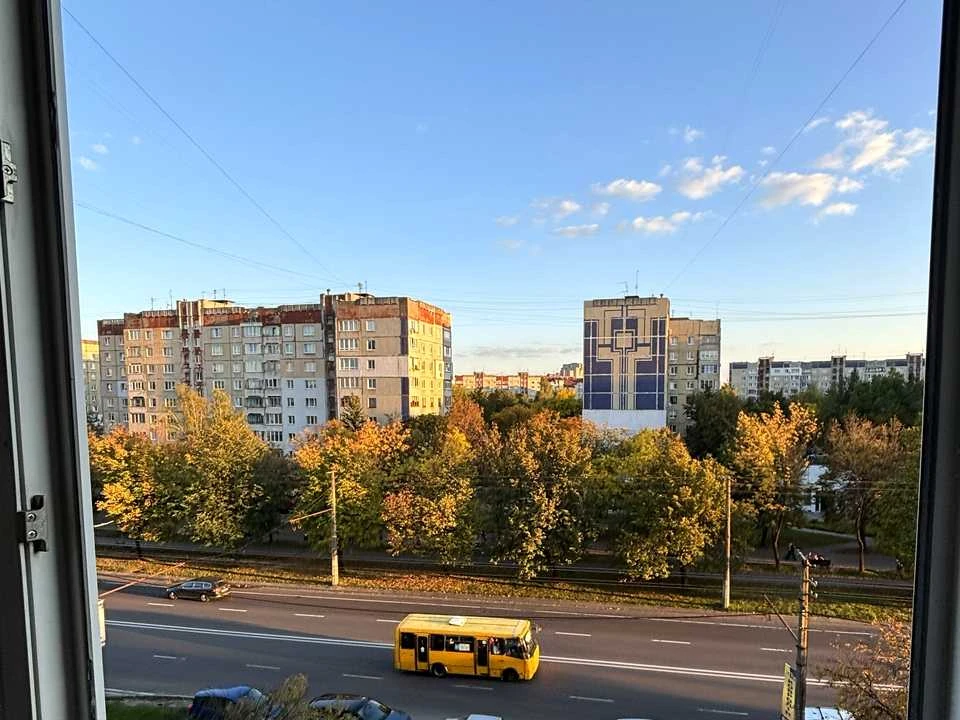 Квартира. Львів, Сихівська вул.