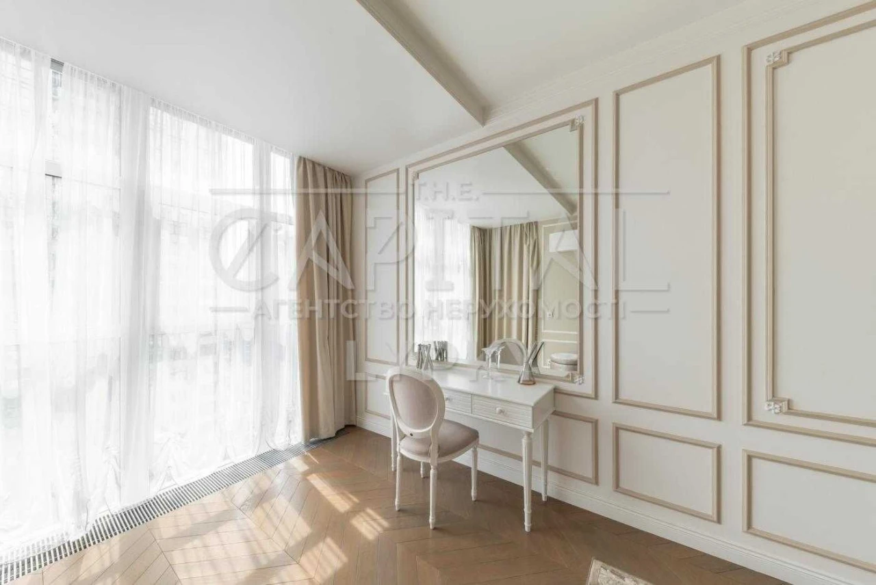 For sale is a 3-room apartment with an area of 115 square meters