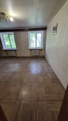 Продажа просторной 2ком на Тополе-3.