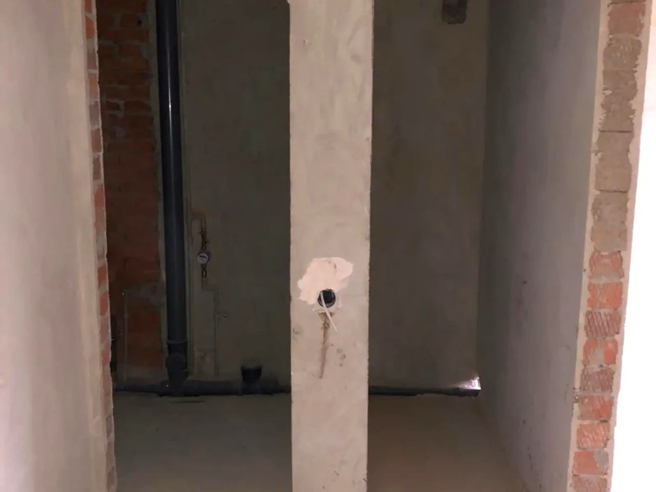 Продаж квартири 1-кімн. 30 м² 2/5 пов.