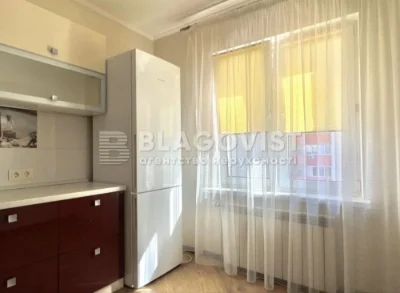 Продаж 2к квартири 65 м Урлівська Григоренка Позняки Осокорк
