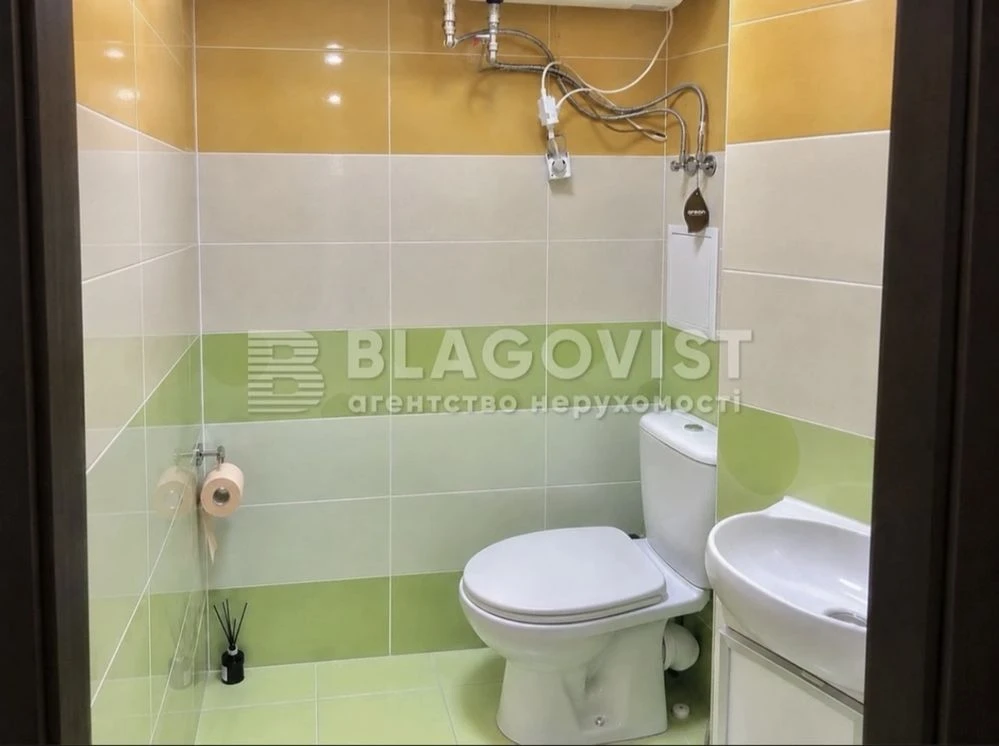 Продаж 2к квартири 65 м Урлівська Григоренка Позняки Осокорк