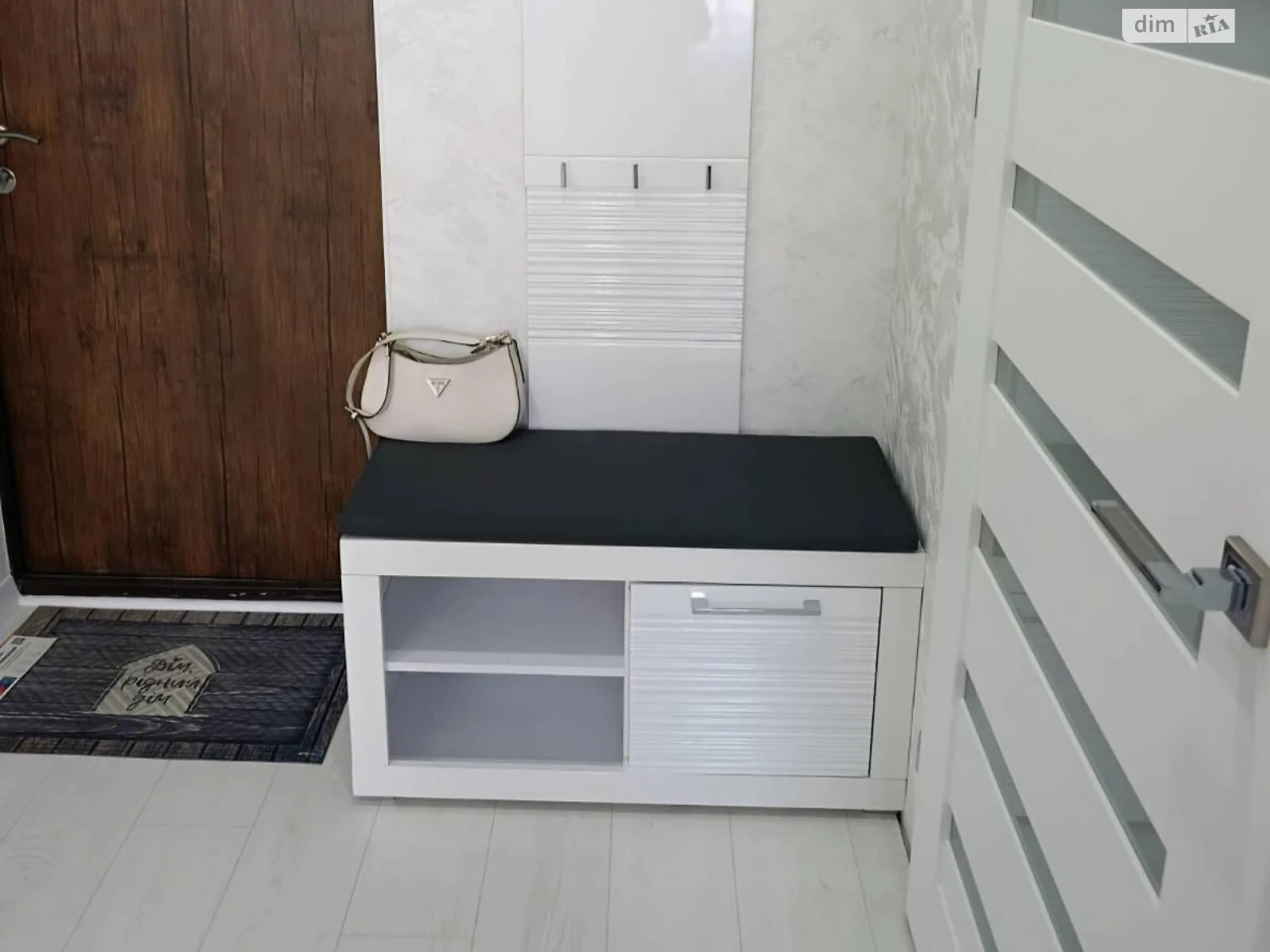 Sale of Apartment, Persypsky District