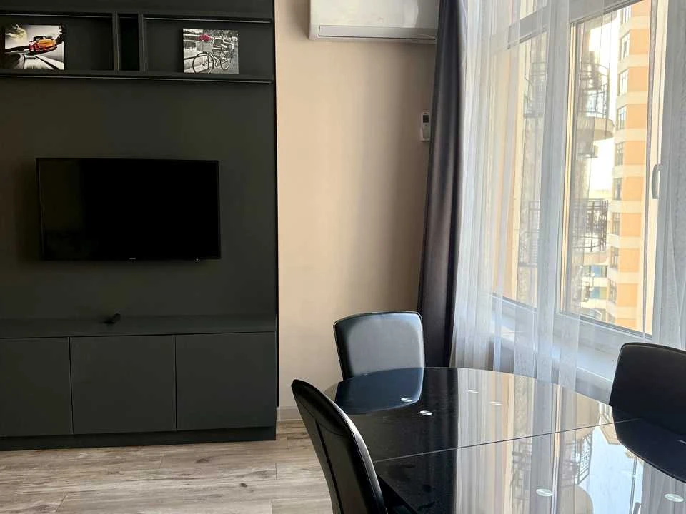 Квартира. Одеса, Валерія Самофалова вул.