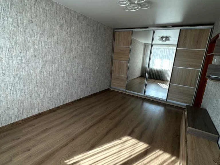 Apartment. Rivne, Andriy Melnyka St.
