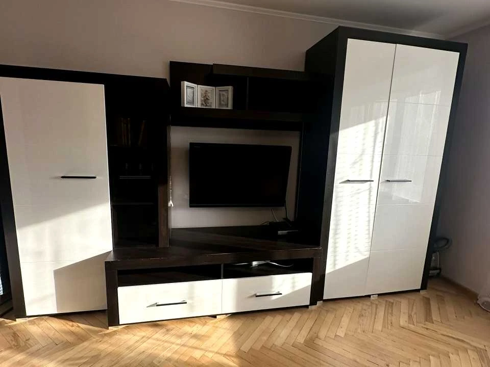 Квартира. Київ, Науки просп.