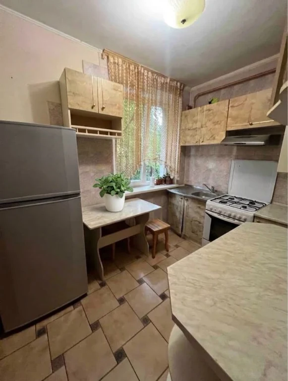 Продаж 2к квартири з садом вул. Суботівська / Кругова