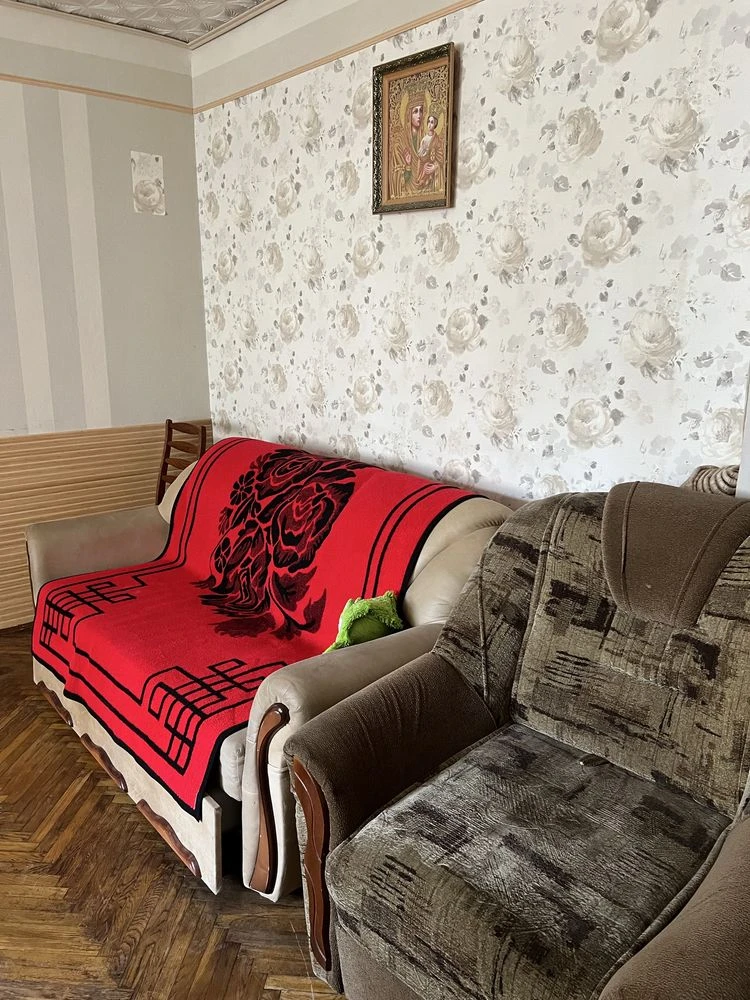 Продаж 2к квартири з садом вул. Суботівська / Кругова