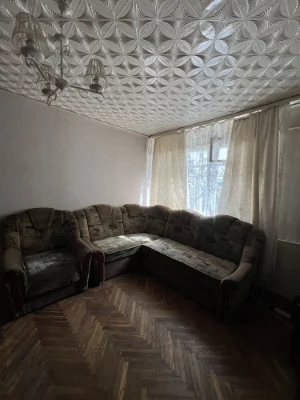 Продаж 2к квартири з садом вул. Суботівська / Кругова