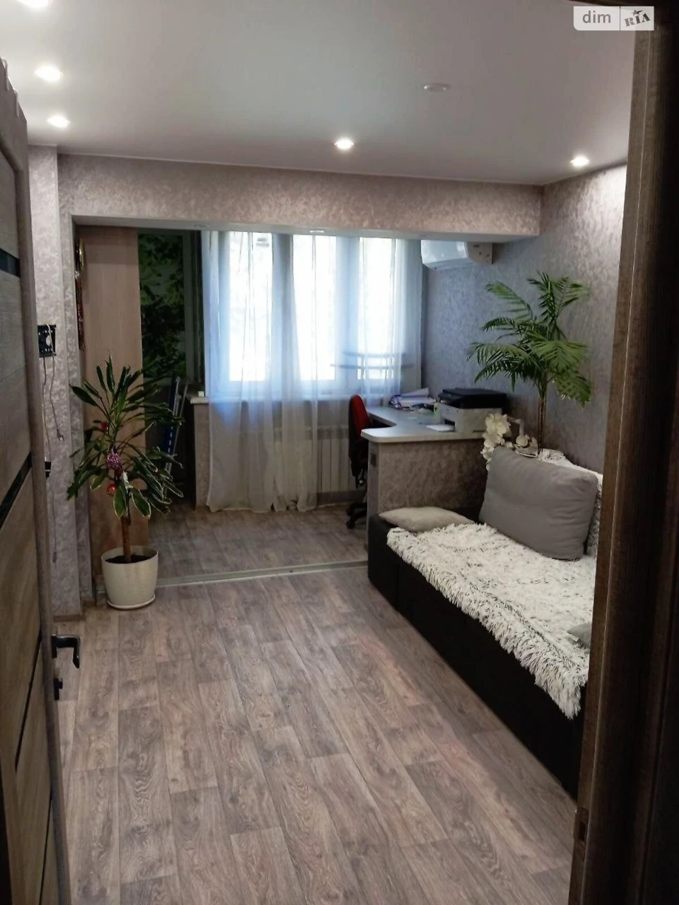 Sale of Apartment on Marseyskaya Street