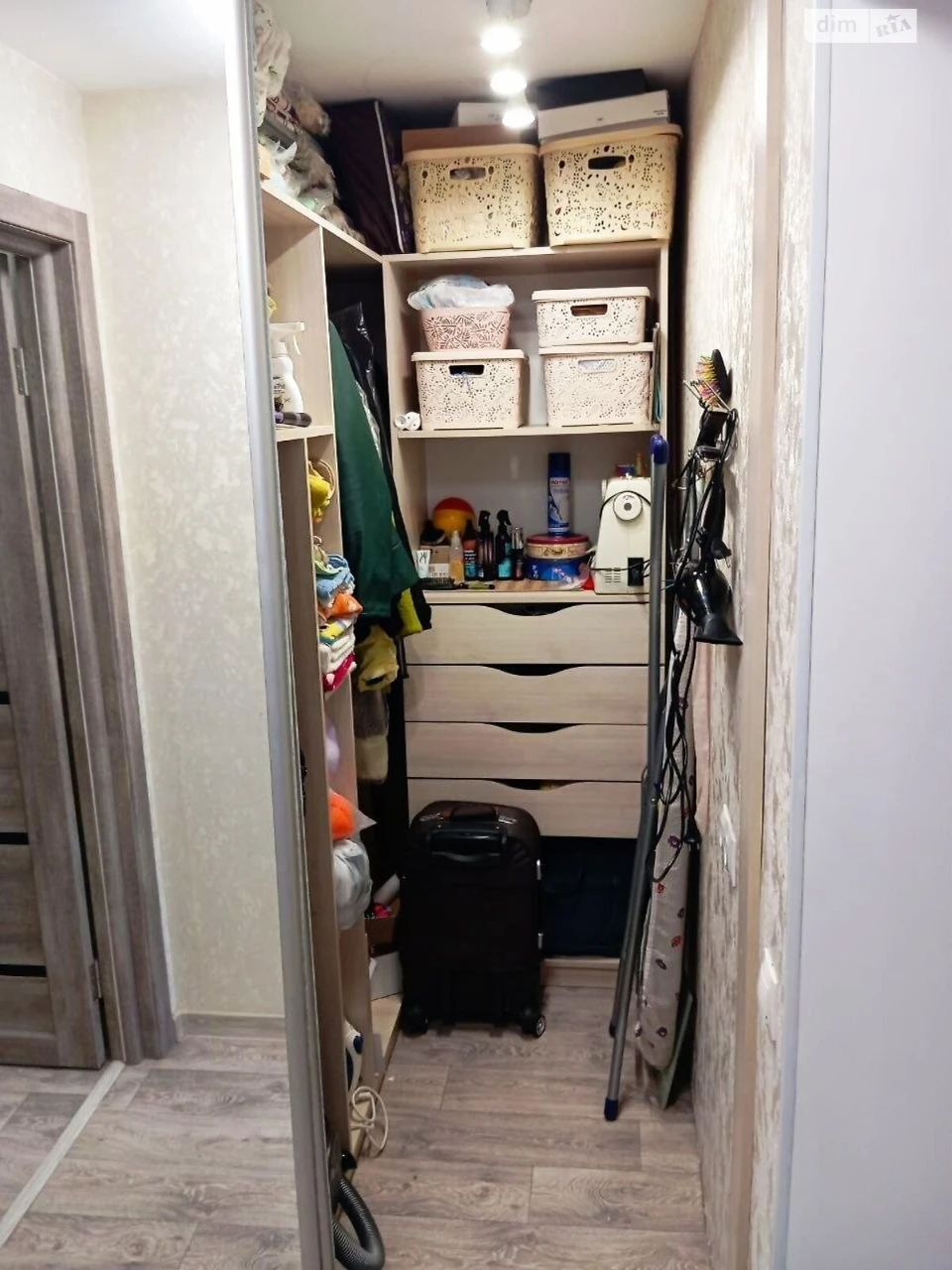 Sale of Apartment on Marseyskaya Street