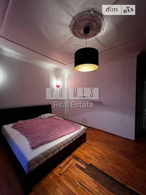 Sale of 5-room apartment 212.5 sq. m. on Antonovycha St. 14 • ID 34