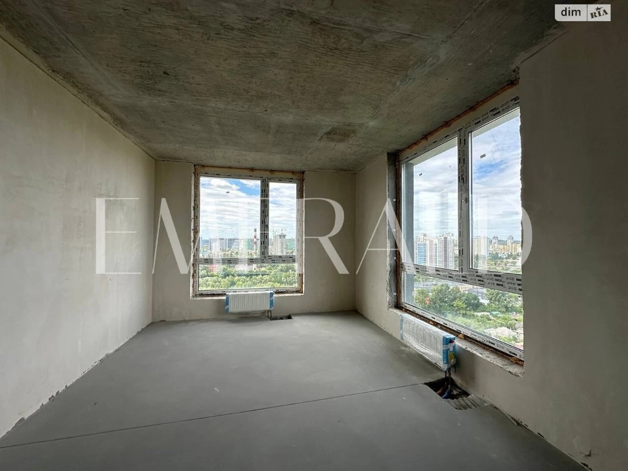Sale of Apartment in Darnitsa