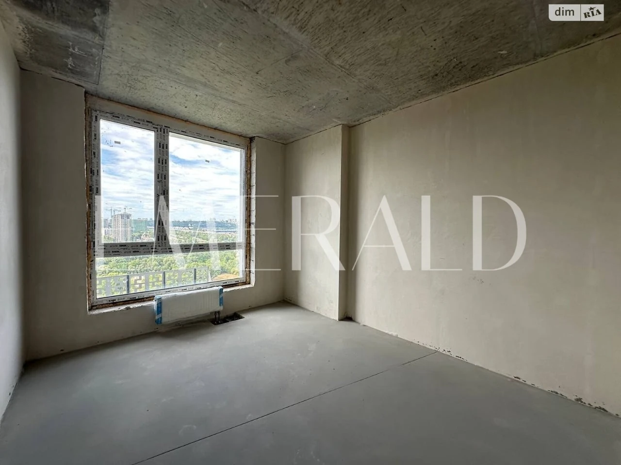 Sale of Apartment in Darnitsa