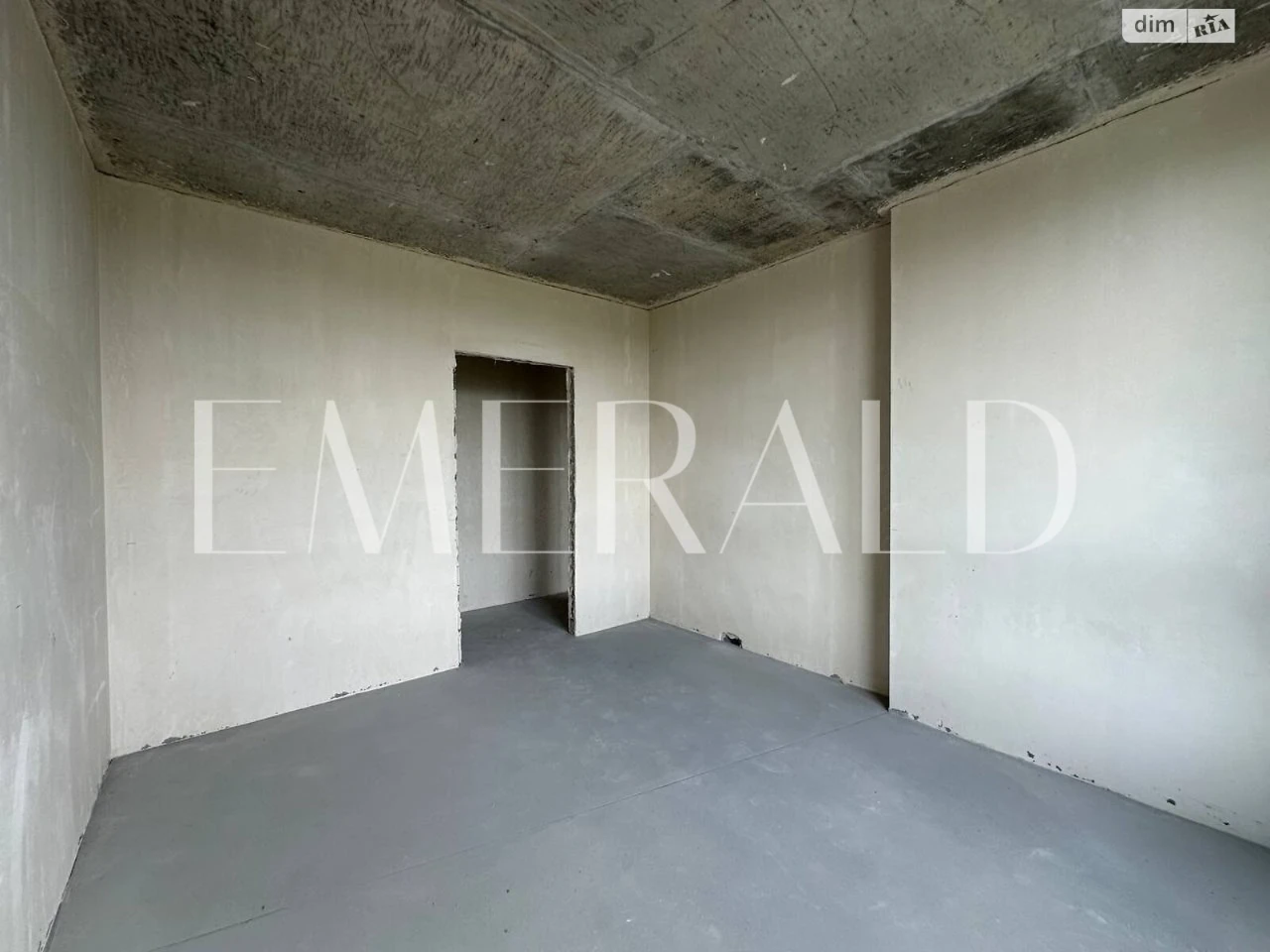 Sale of Apartment in Darnitsa