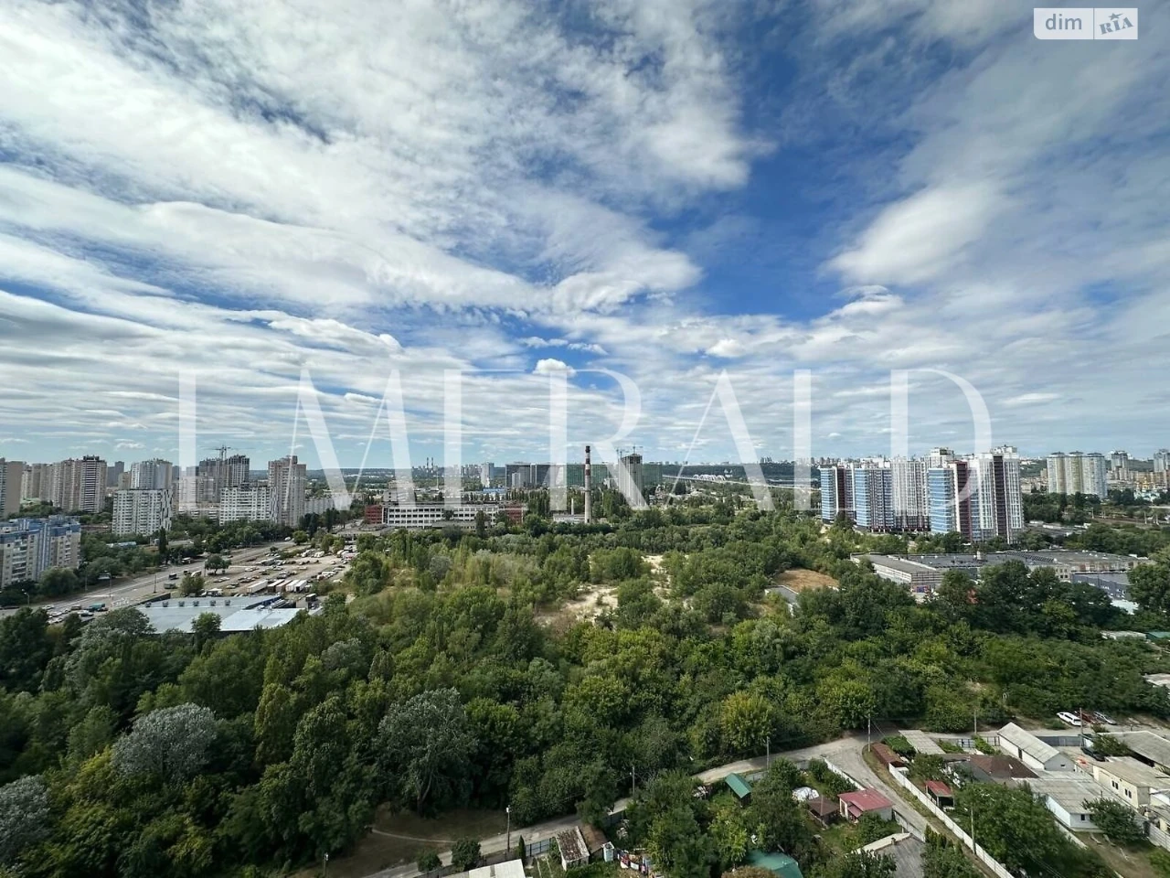 Sale of Apartment in Darnitsa