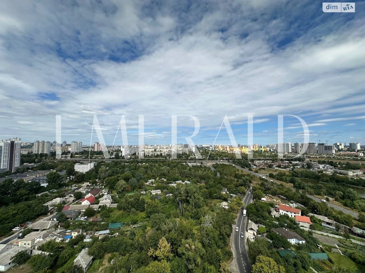 Sale of Apartment in Darnitsa