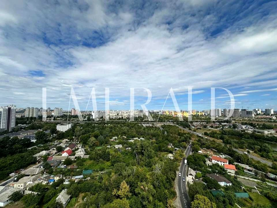 Квартира. Київ, Тепловозна вул.