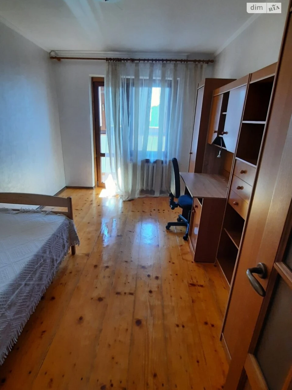 Sale of 3-room apartment in Persypsky district