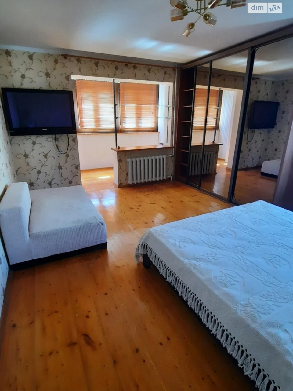 Sale of 3-room apartment in Persypsky district