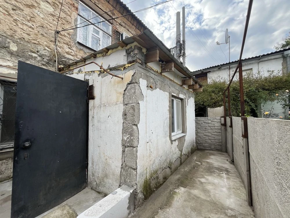 Продам 1-кімнатну квартиру в центрі міста, вулиця Адміральська