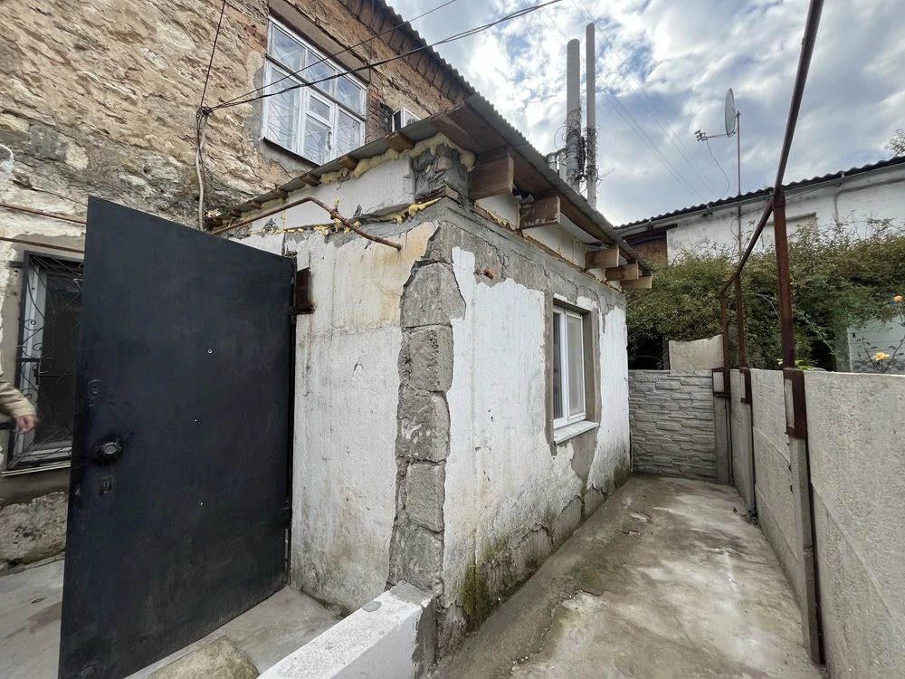 Продам 1-кімнатну квартиру в центрі міста, вулиця Адміральська