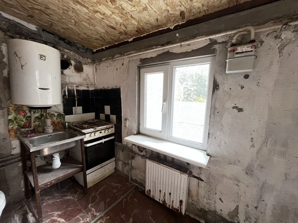 Продам 1-кімнатну квартиру в центрі міста, вулиця Адміральська