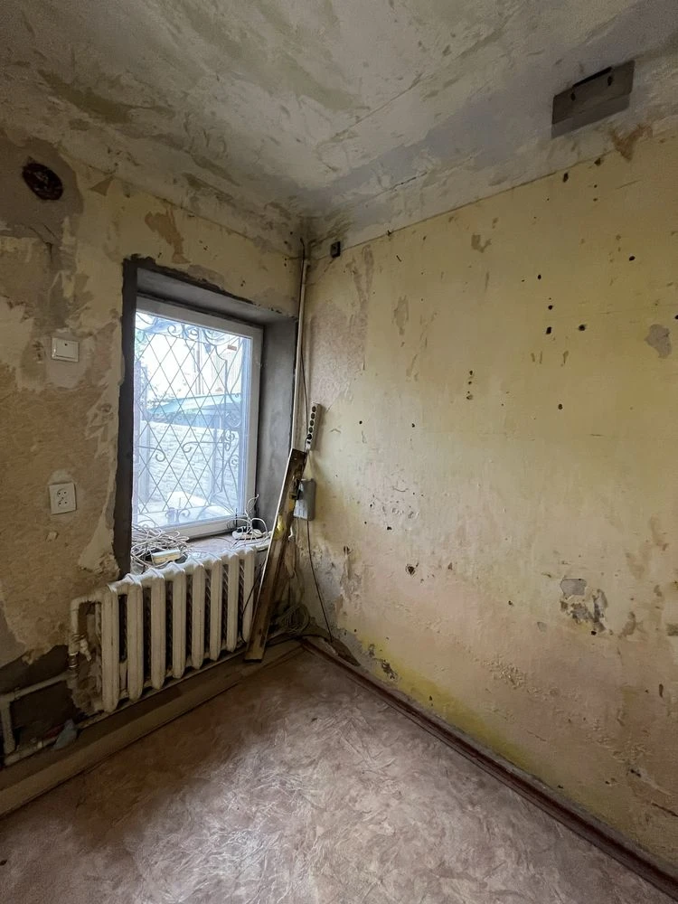 Продам 1-кімнатну квартиру в центрі міста, вулиця Адміральська