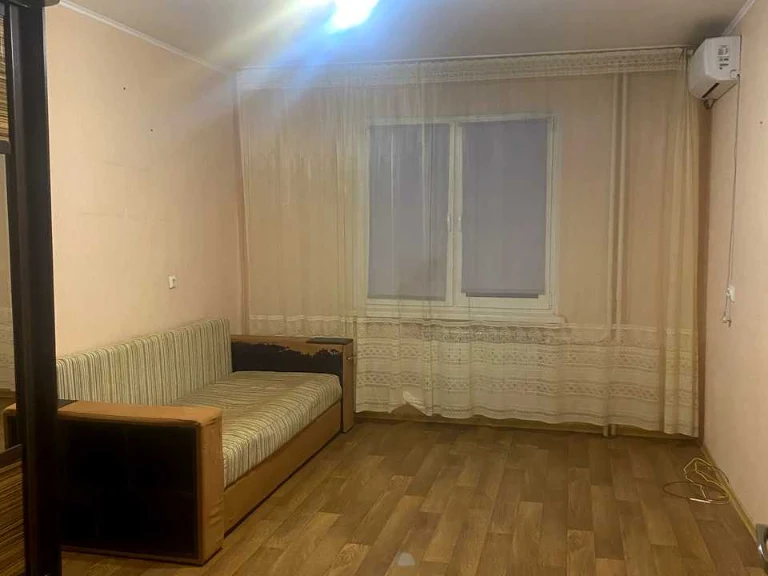 Квартира. Киев, улица Миколы Закревского