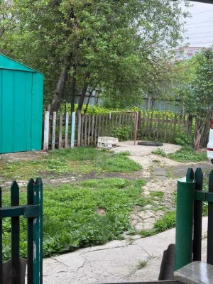 Продаж!  Частина будинку. Центральна частина міста!