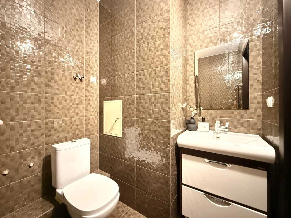 Продажа 1-комнатной квартиры 51.1 м², улица Бориспольская, 26В