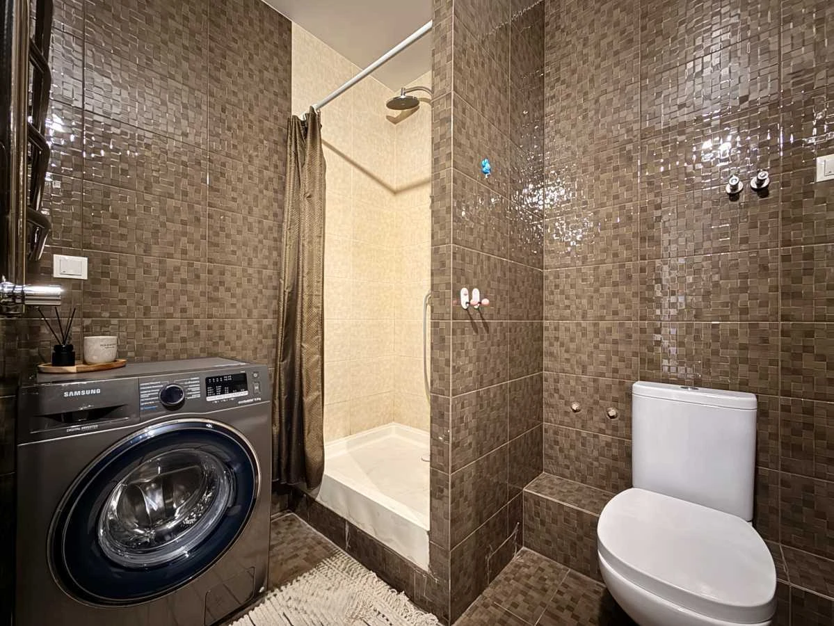 Продажа 1-комнатной квартиры 51.1 м², улица Бориспольская, 26В