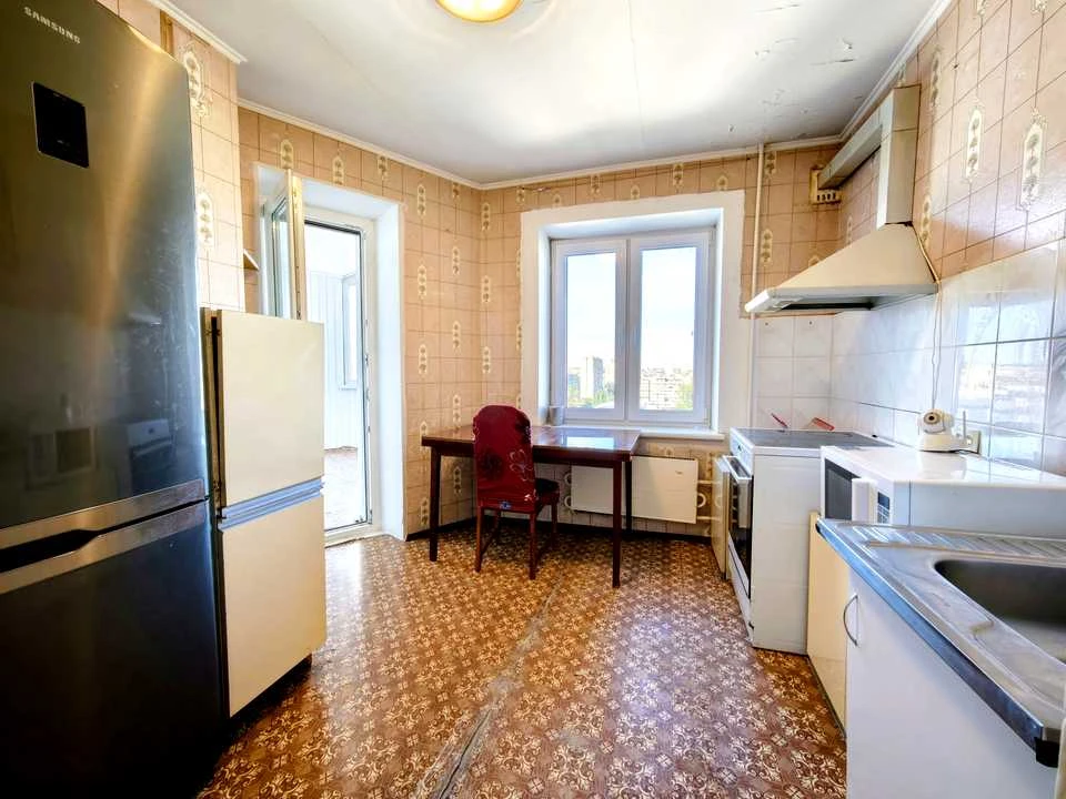 Apartment. Kyiv, Levka Lukyanenko Street
