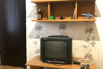 Продам 2к квартиру в центре возле метро