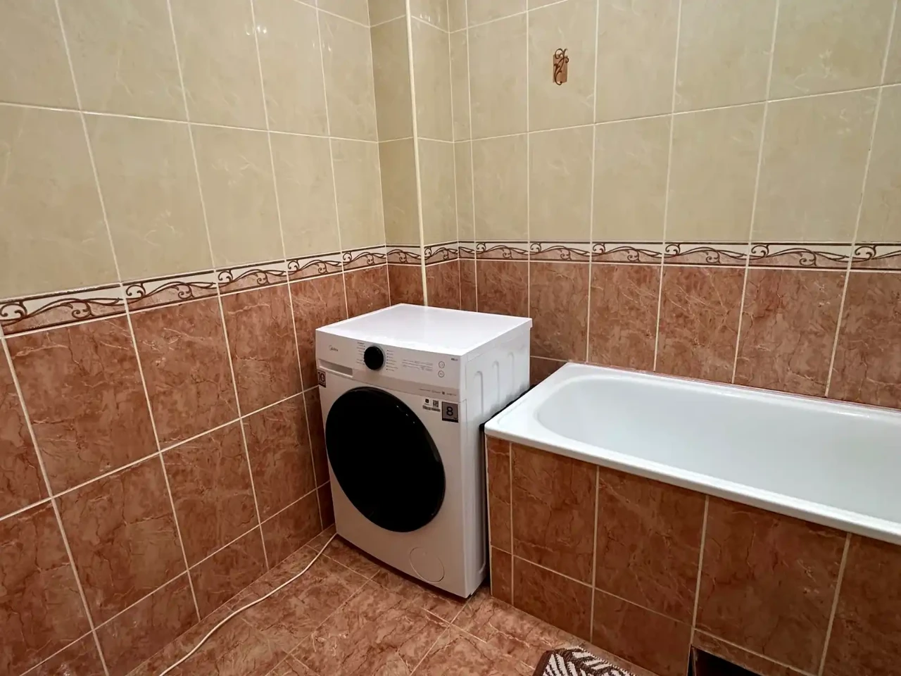 Сдается 2-комнатная квартира 64 м² на 16 этаже