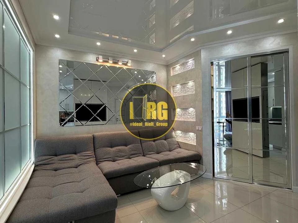 Apartment. Kyiv, Kahy Bendukidze Street