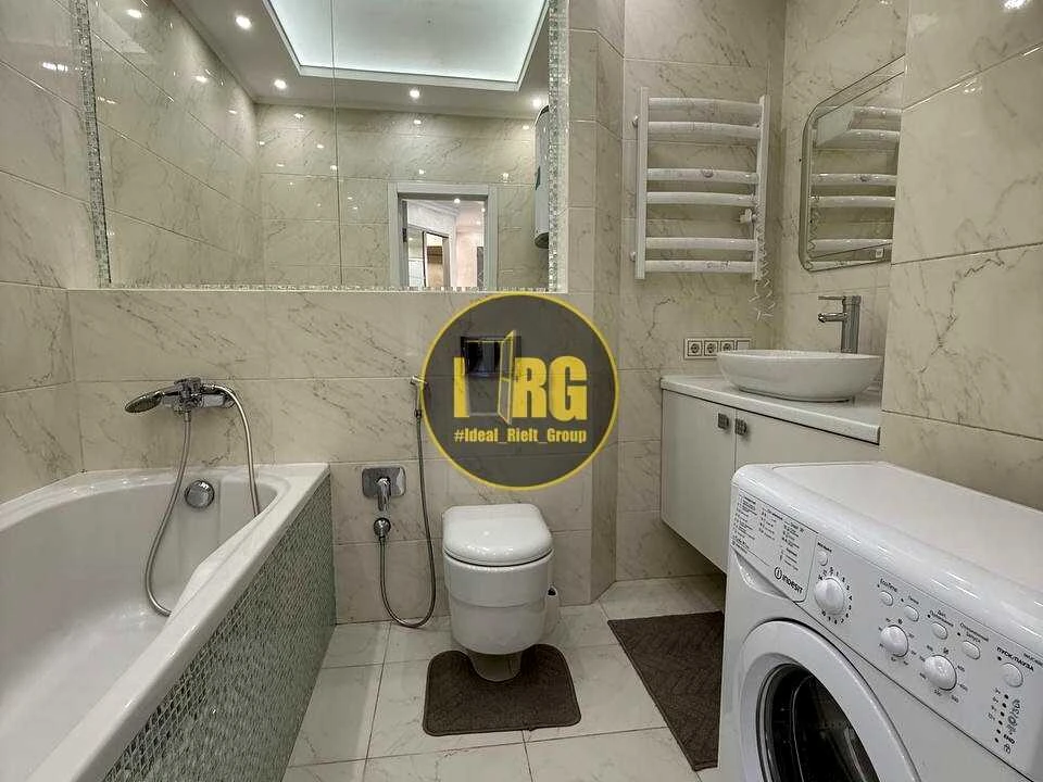 Apartment. Kyiv, Kahy Bendukidze Street