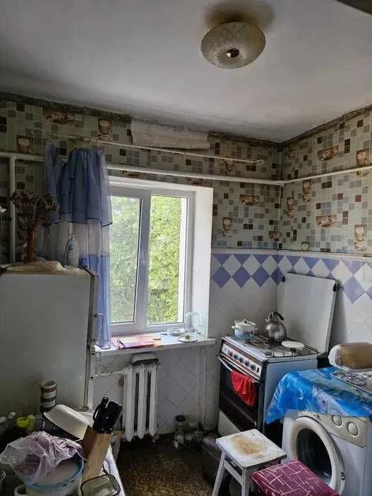 Продается 2-комнатная квартира на улице Варненская