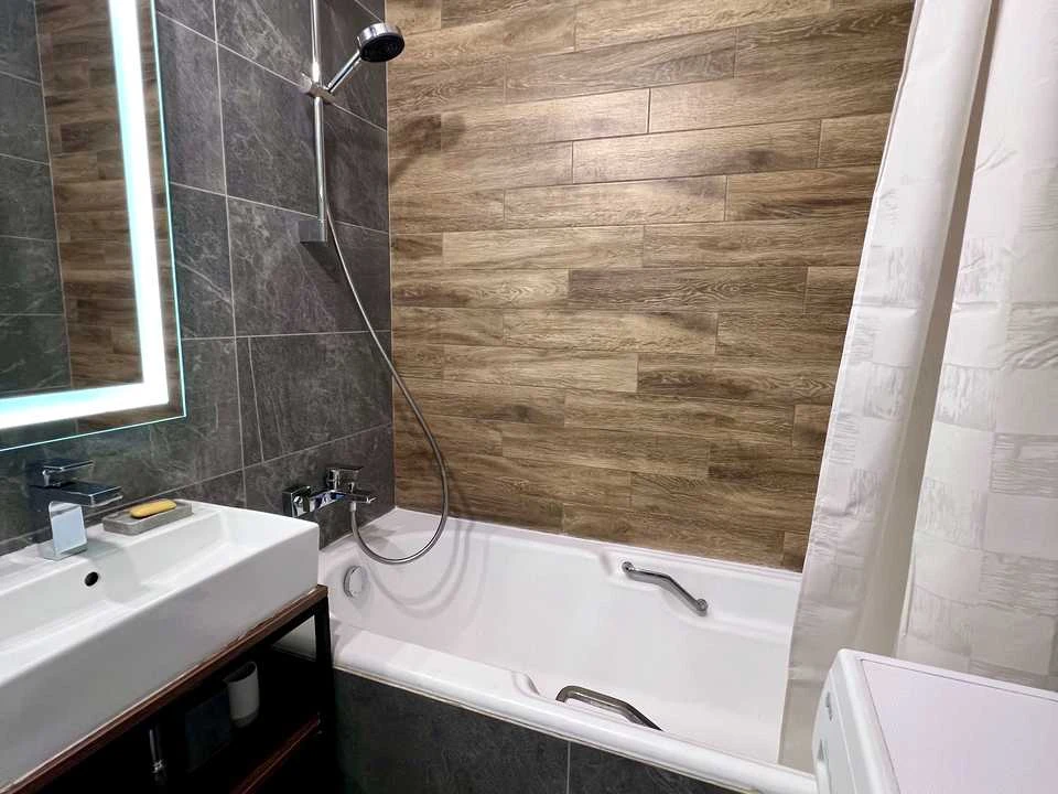 One-room apartment. Kyiv, Heroiv Dnipra Street.
