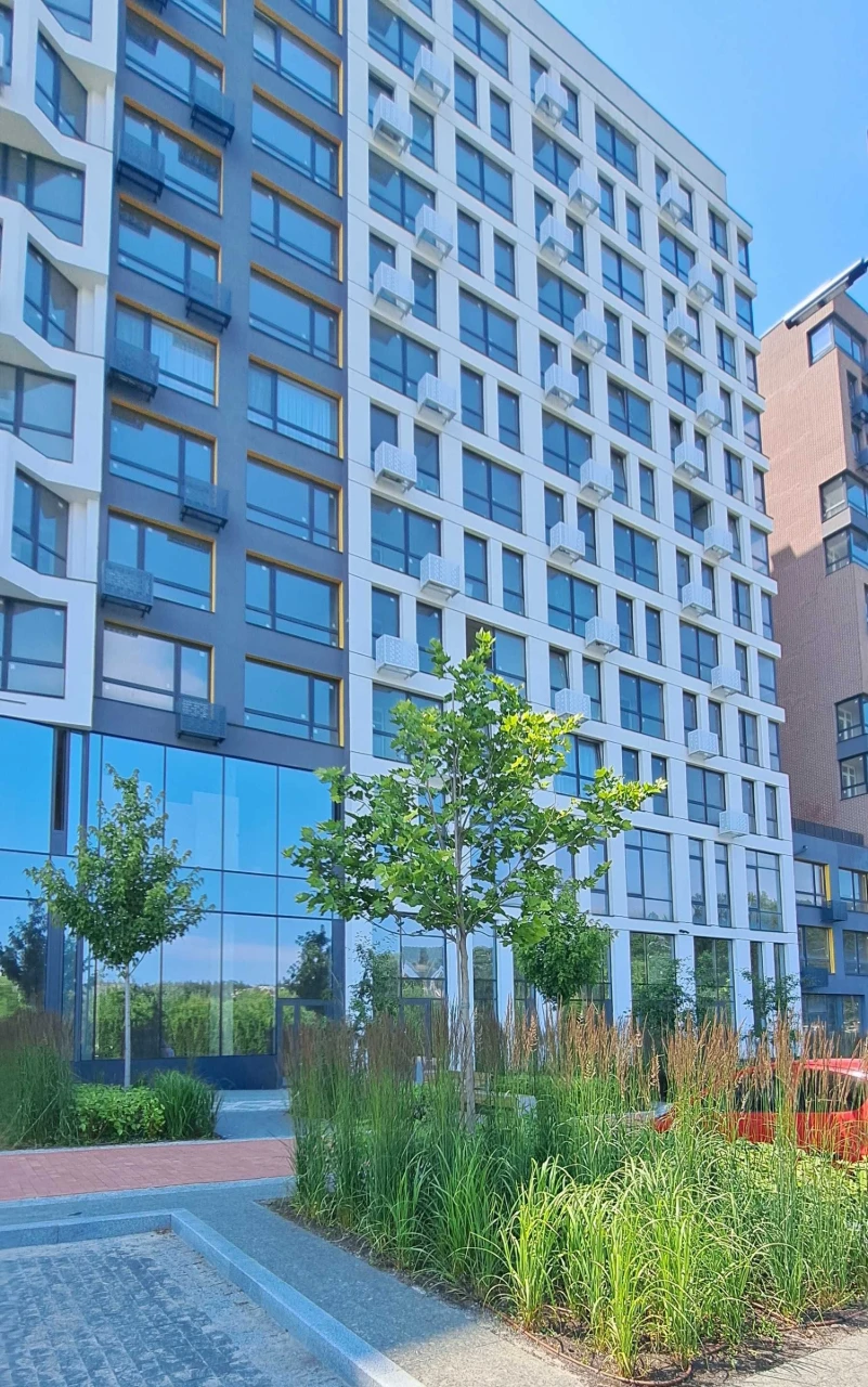 2-room apartment in a new complex, completed house, E-Oselya. Svyatysh.