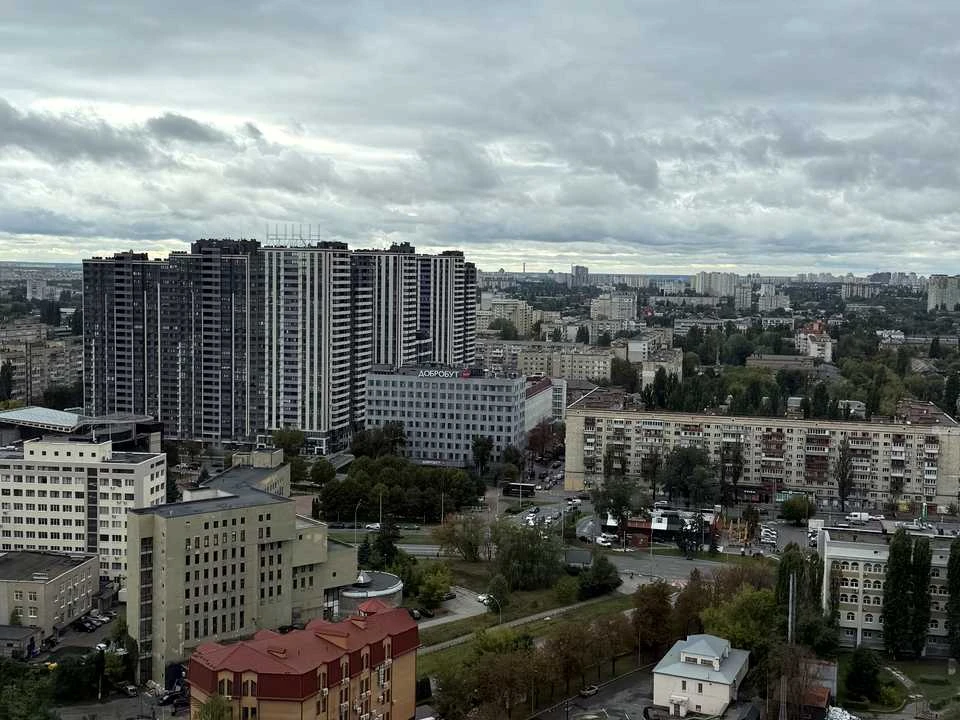 Квартира. Київ, Валерія Лобановського просп.