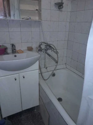 Rent a 2-room apartment (47 sq.m.) in Kyiv, Darnytskyi district