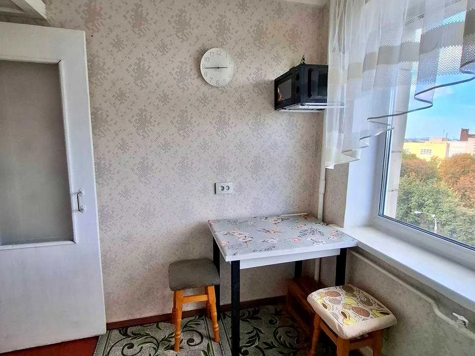 Квартира. Київ, Кирилівська вул.