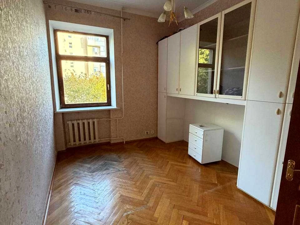 Квартира. Київ, Гарматна вул.