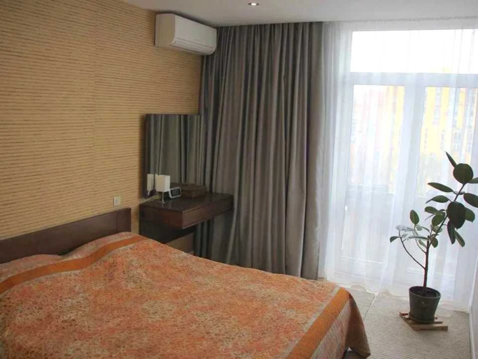Apartment. Reformatyvna St.
