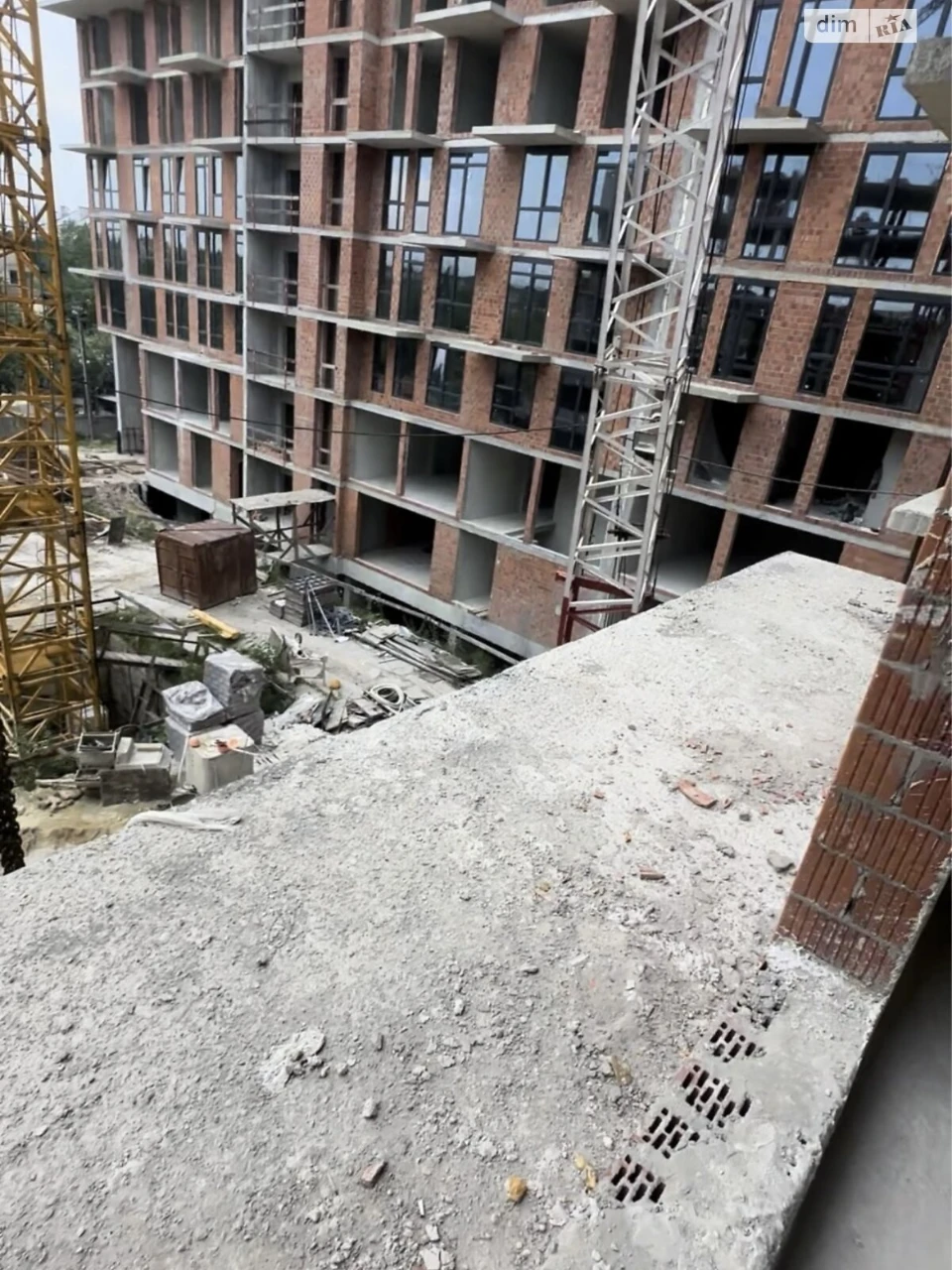 Sale of Apartment in Sykhivsky District