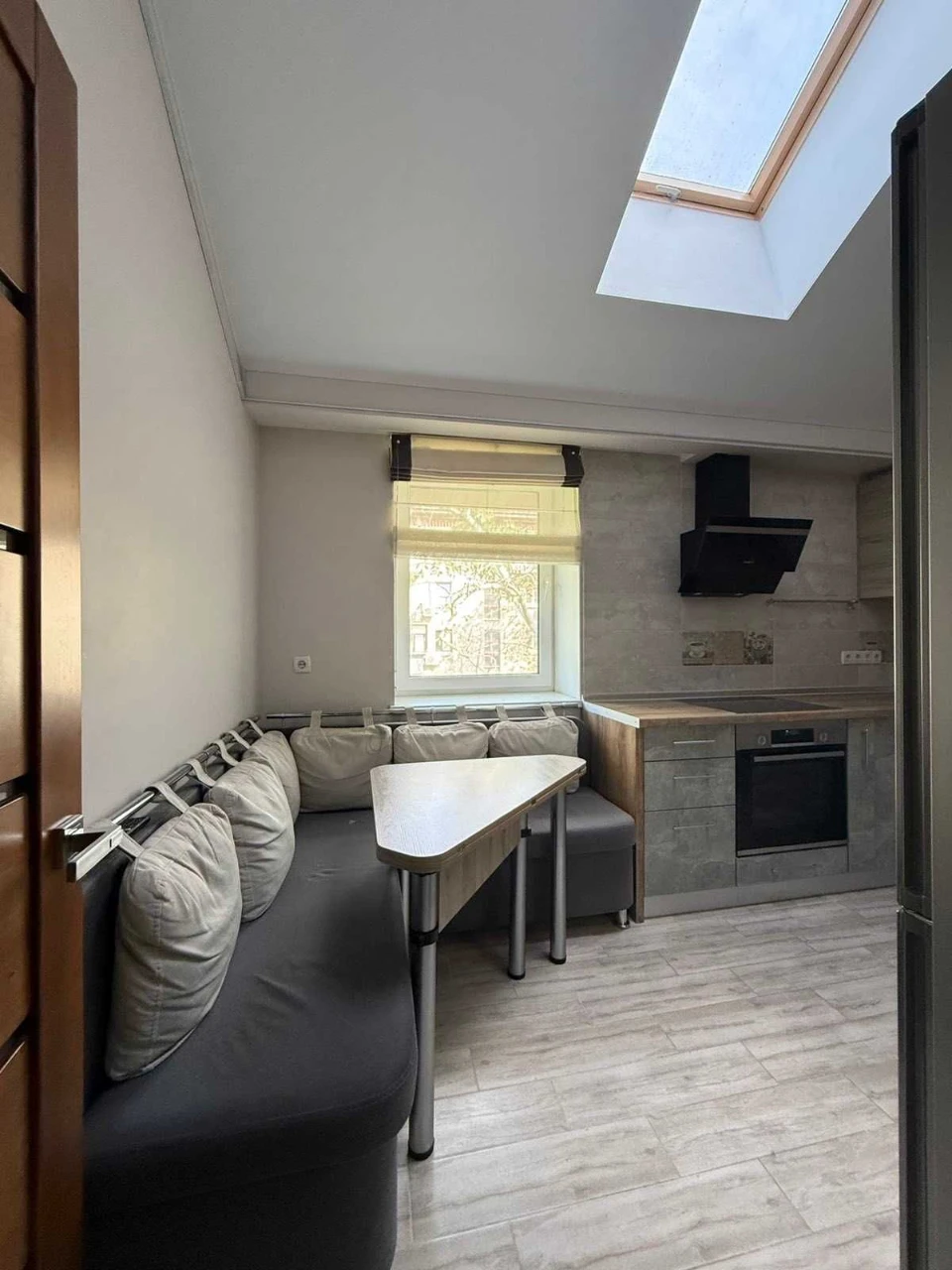 For Sale: 3-room apartment in a club house Dnipro center