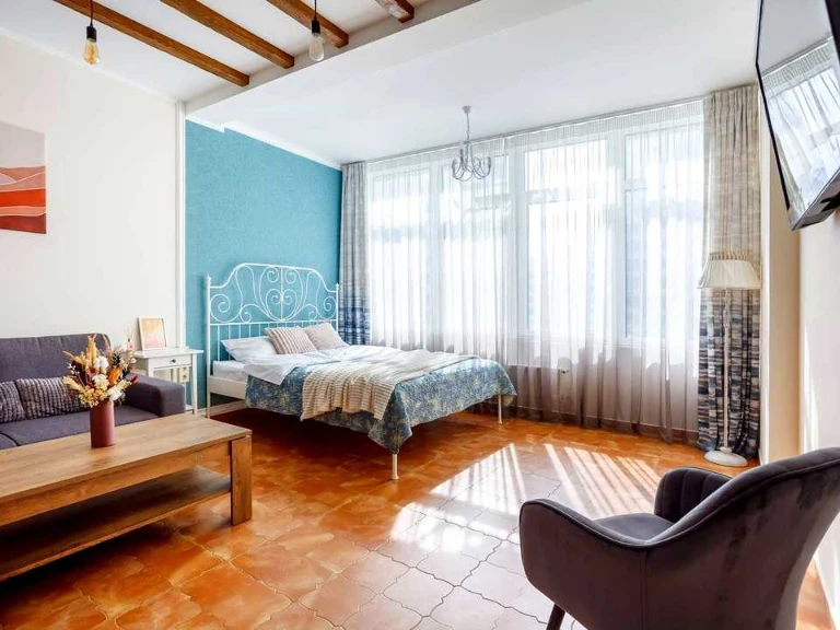 Apartment. Odessa, Valeriya Samokhvalova Street