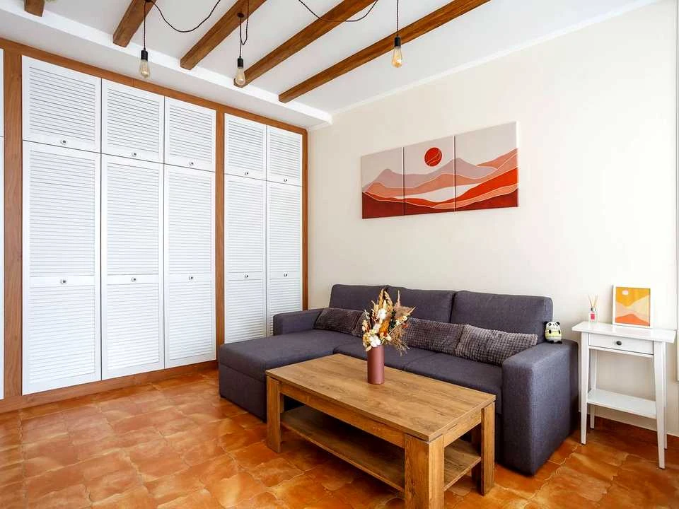 Apartment. Odessa, Valeriya Samokhvalova Street
