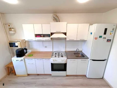 Apartment. Dnipro, Topolyna St.